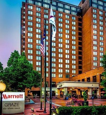 מלון Winston-Salem Marriott מראה חיצוני תמונה